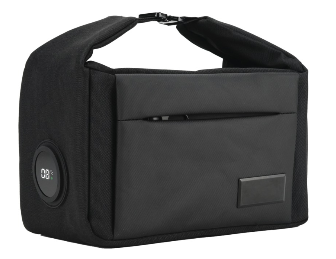 Cooler bag with temperature display