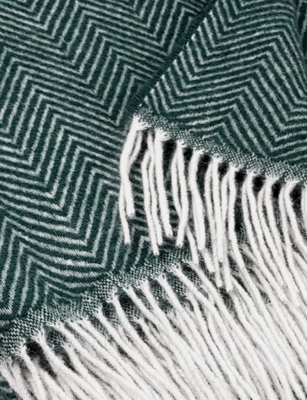 Forest Merino wool blanket with pattern and fringes