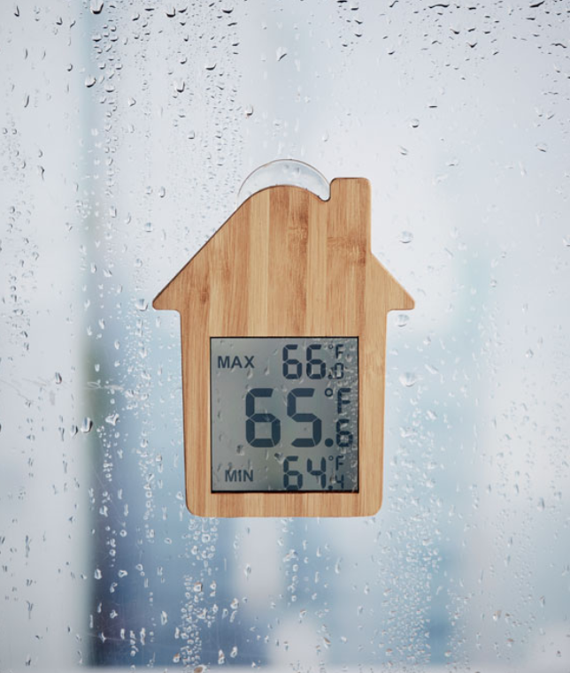 Weather station "HISA" with logo
