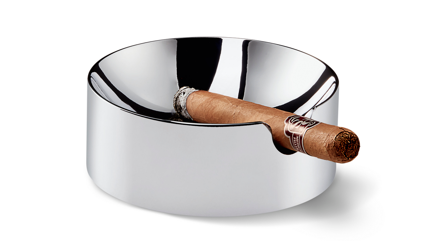 Cigar ashtray with logo