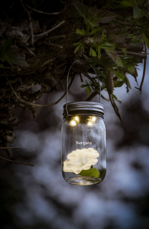 SunJar Solar Garden Light