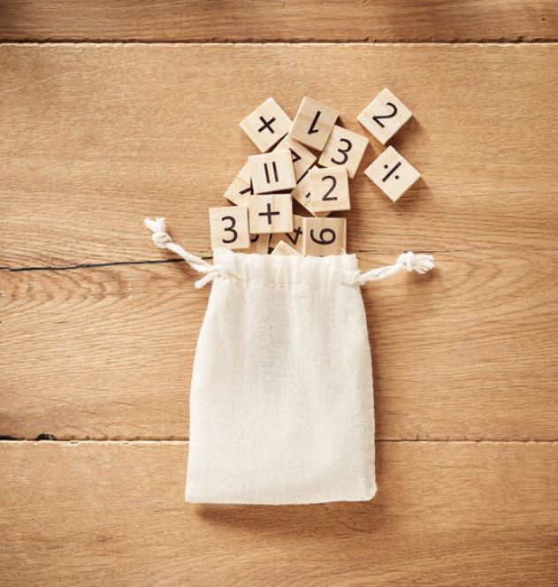Counting game in cotton pouch with logo