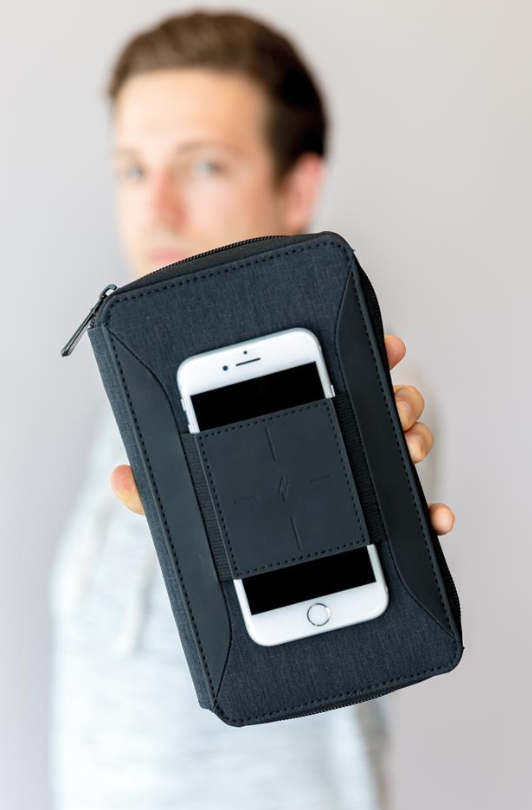 Swiss Peak modern travel wallet with wireless charging