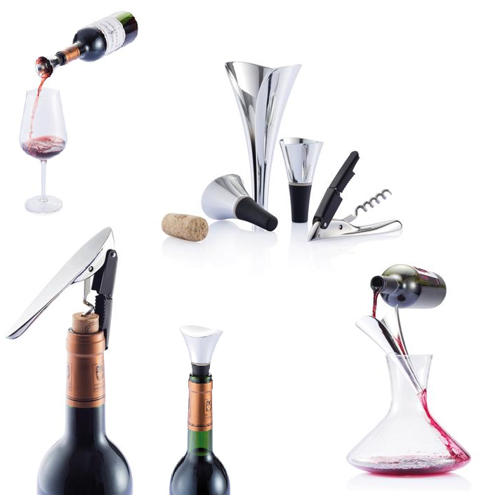Set of wine accessories